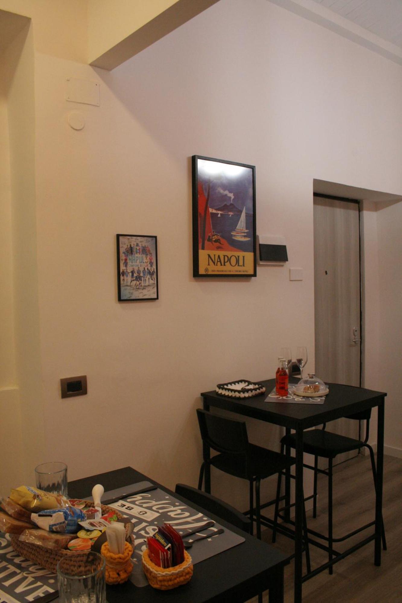 Bella Mbriana Bed & Breakfast Napoli Ngoại thất bức ảnh